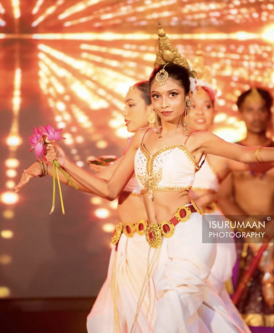 Dinithi slider image